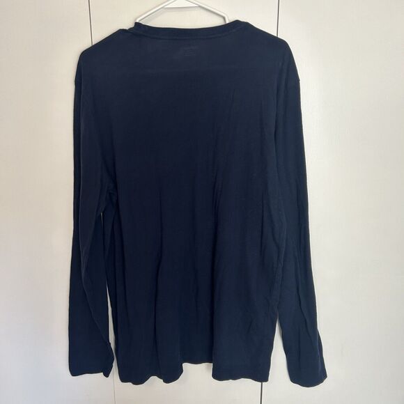 Old Navy Soft Washed Shirt Mens L Tall Blue Embroidered Big Foot Santa Hat - Picture 5 of 5